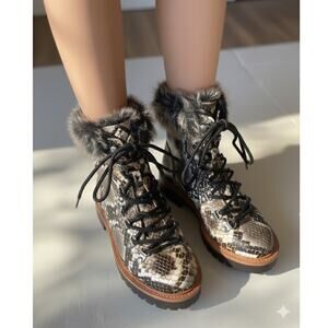 STEVE MADDEN Everest Snakeskin Lug Sole Ankle Combat Boots Faux Fur Trim 5M